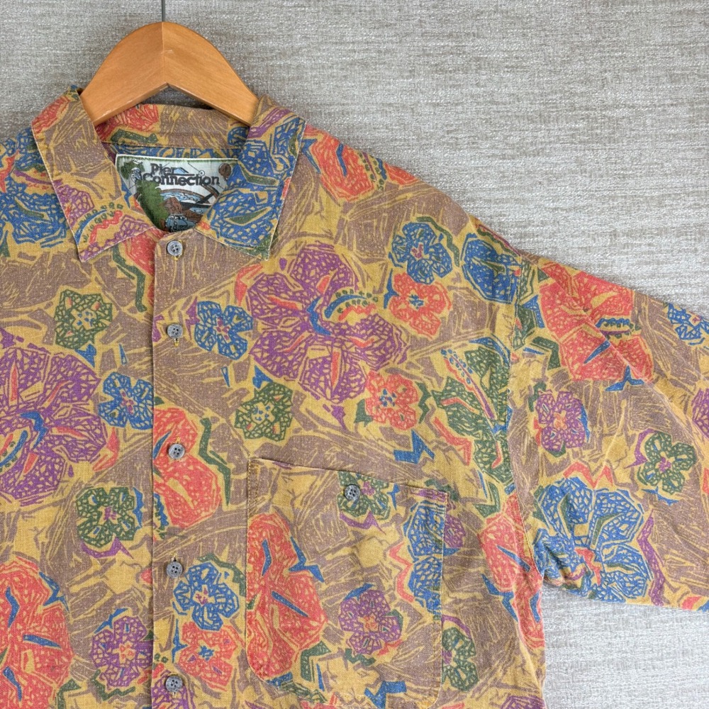 VTG Pier Connection Casual Wear Mens L Multicolor Floral Hibiscus Cotton Shirt